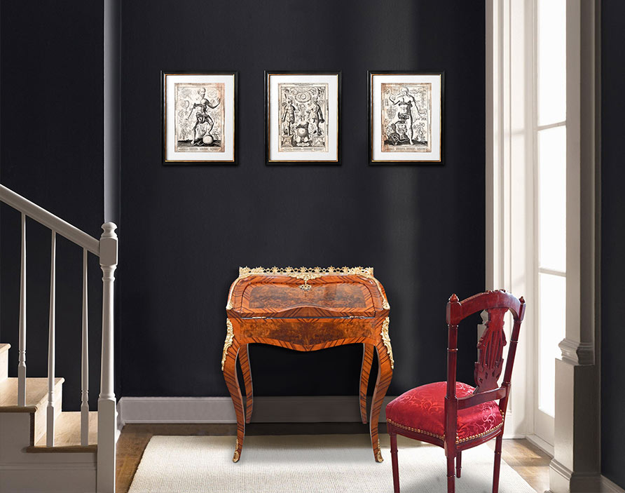 bureau Scriban de style Louis XV avec marqueterie et bronzes dorés